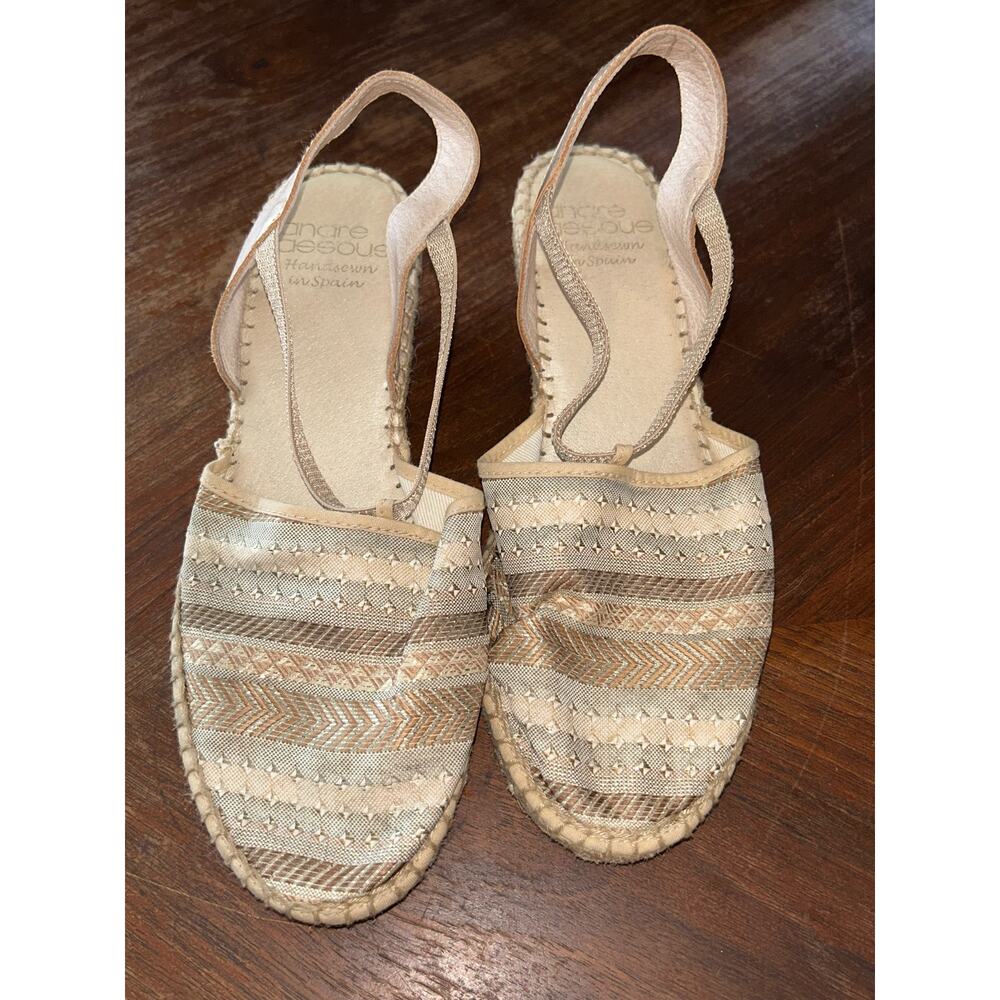 Andre Assous Spain Cream Tan Metallic  Espaadrilles Sandal Wedges  Eu 37  US 6.5